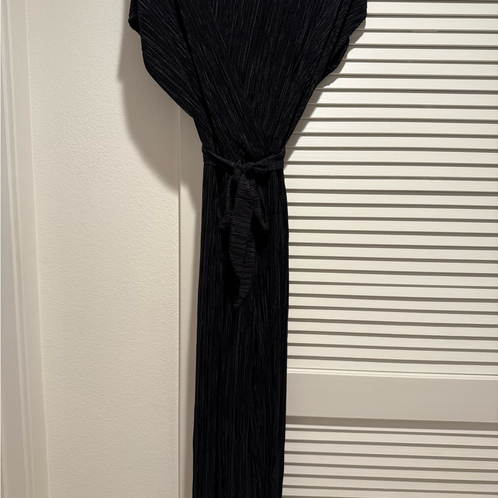 Elegant Black Maxi Dress